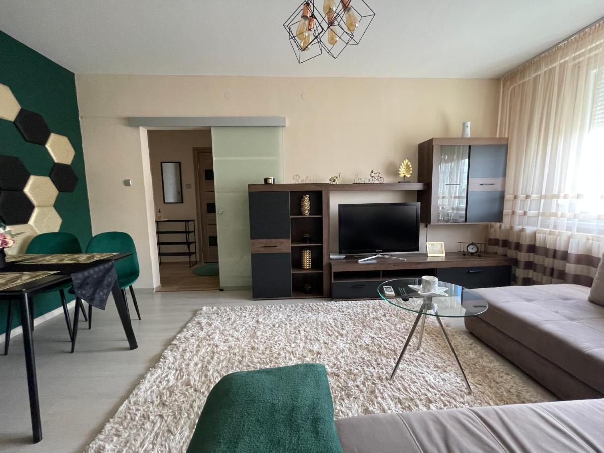 Bella Apartman Дебрецен Экстерьер фото